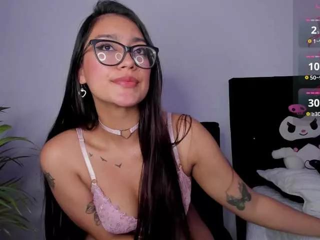 AgathaaHowland on BongaCams 
