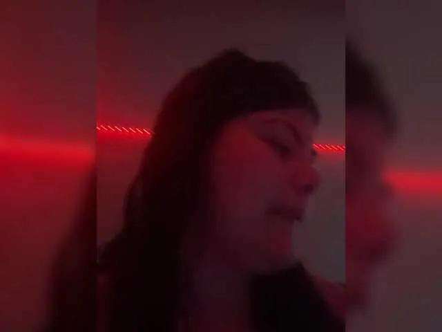 Offline alissha05 on BongaCams