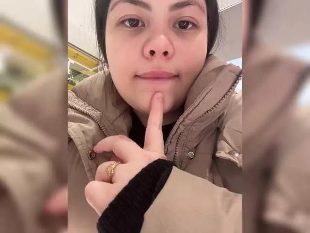 Offline alissha05 on BongaCams