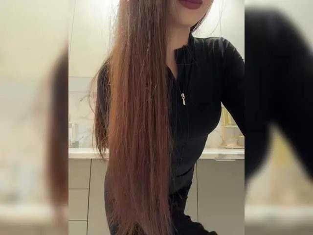 Offline Alliina-leee on BongaCams