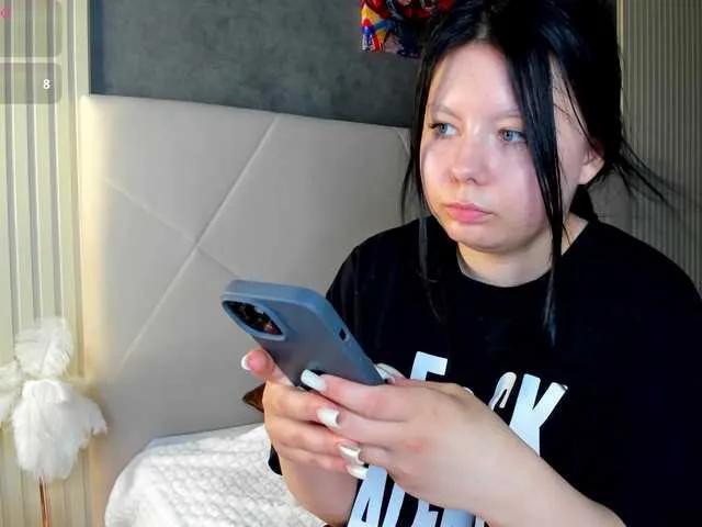 AmelyLil on BongaCams