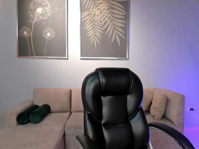 AnaisNin1 on BongaCams 