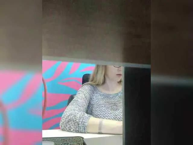 Angelinamik on BongaCams
