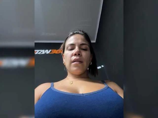 Offline APRILHILL on BongaCams