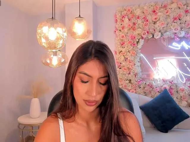 ArianaDumont on BongaCams 