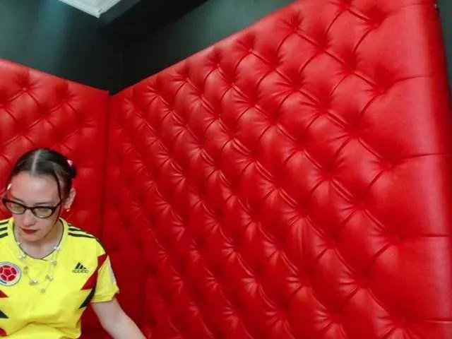 AvaNahomi on BongaCams