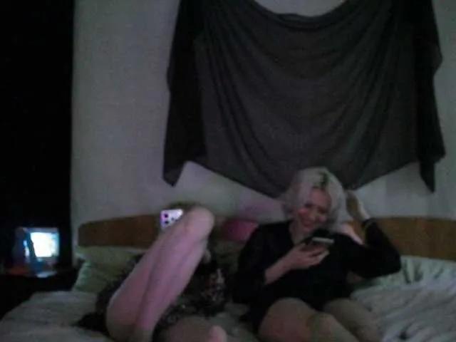 Offline Avny-Loki on BongaCams