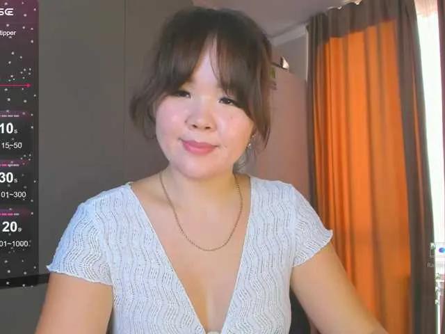 azur-moon on BongaCams