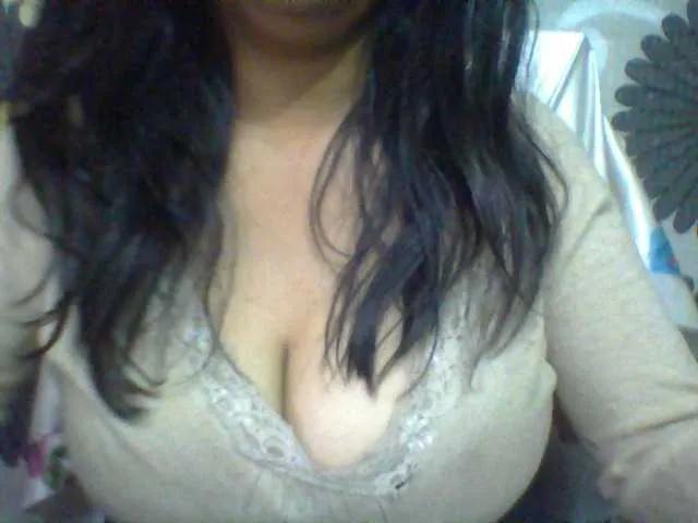babyhornyx on BongaCams