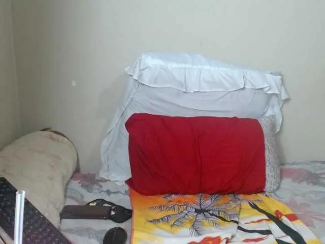 Offline BadGirlMonaa on BongaCams