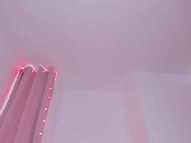 bella-adams on BongaCams 