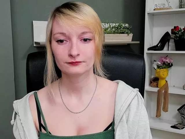 Offline BlairPlay on BongaCams