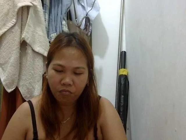 Freechat Bunnygreen on BongaCams