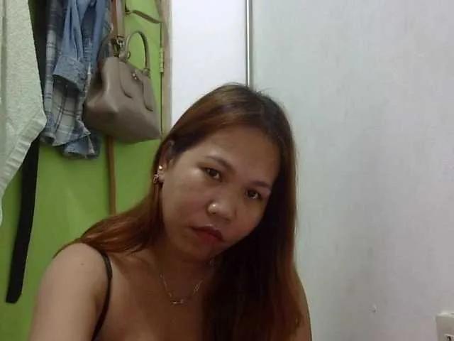 Freechat Bunnygreen on BongaCams