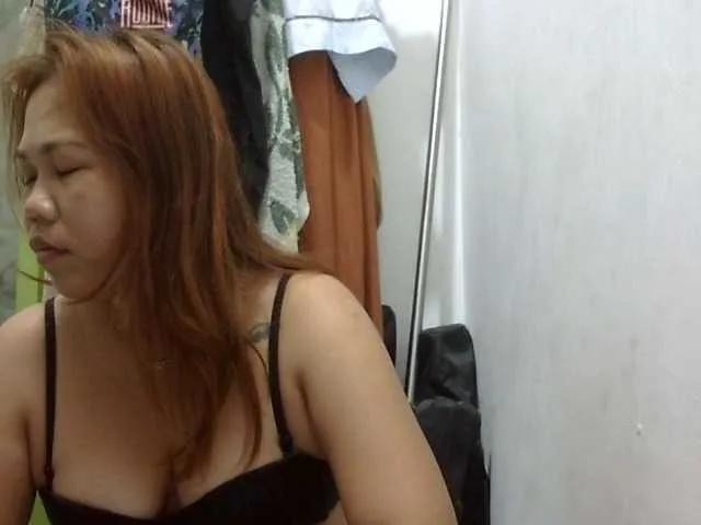 Freechat Bunnygreen on BongaCams