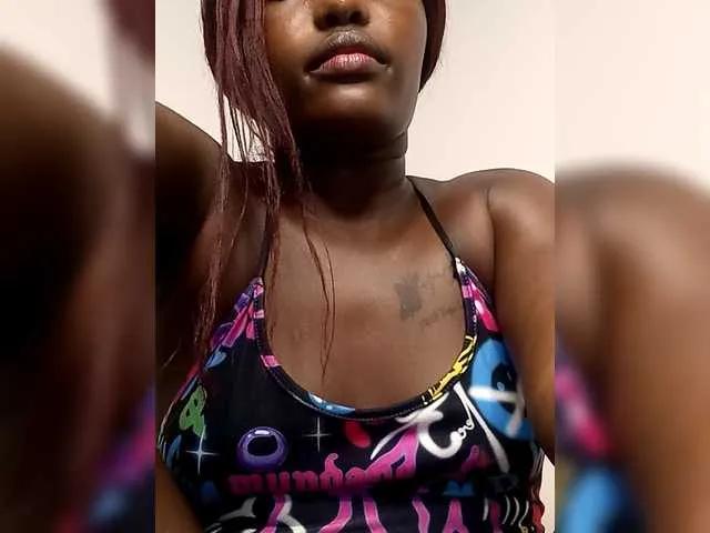 Offline Clitybitch on BongaCams