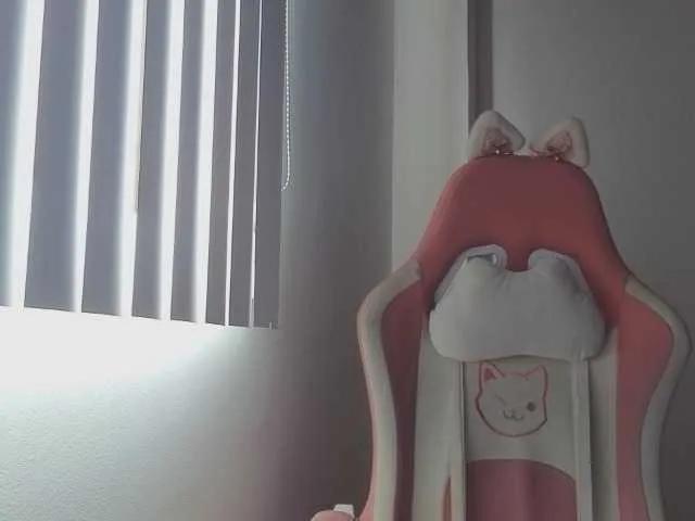 Offline CrystalStarX on BongaCams