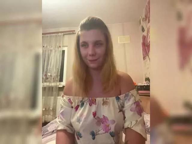 Offline Dollye on BongaCams