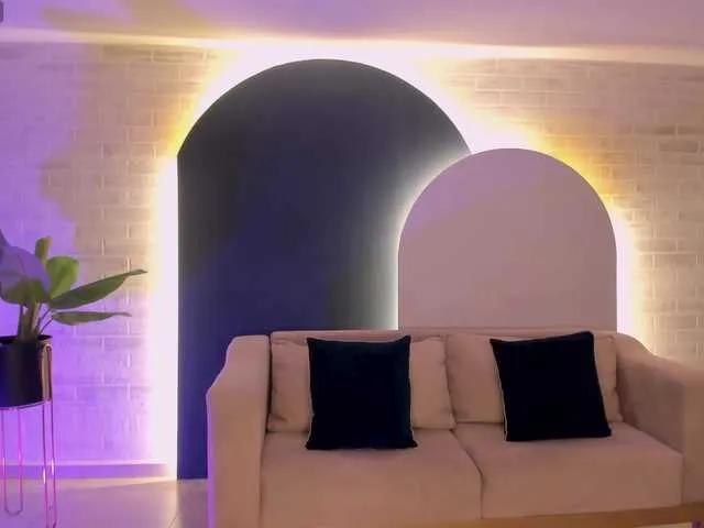 DonnaStonne on BongaCams 