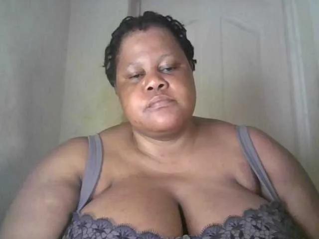 Freechat Ebonymagixs on BongaCams