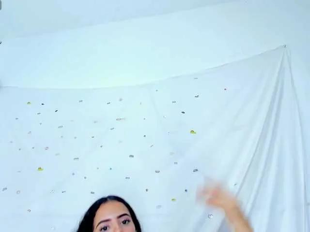 EmilyClay on BongaCams