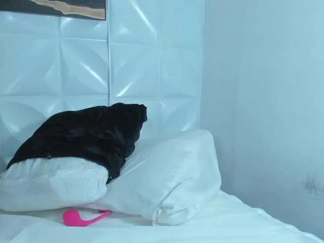 Emma-cartter1 on BongaCams