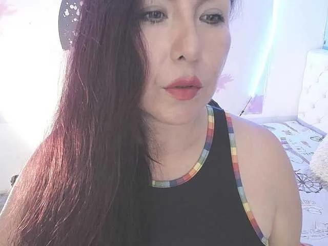 Evelyn-mature19 on BongaCams