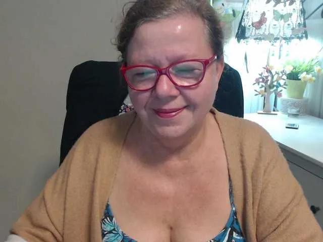 Offline flirty-adele on BongaCams