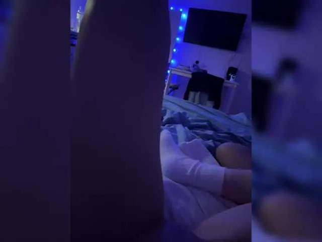 Garrr136 on BongaCams 