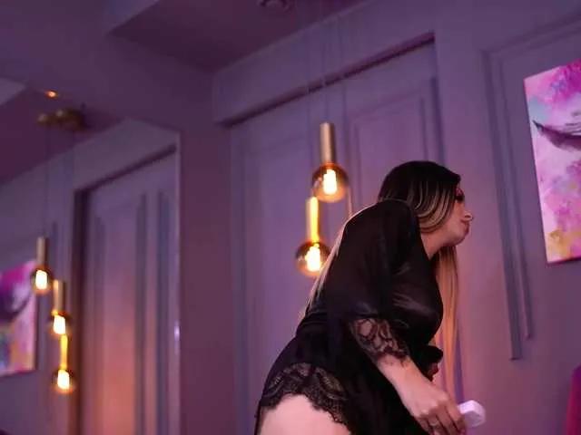 HannahIsabelle on BongaCams 