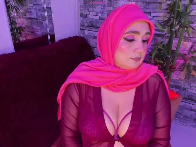HijabiMilf on BongaCams