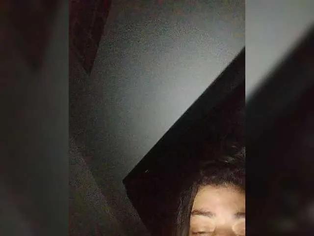 HotGiirl on BongaCams