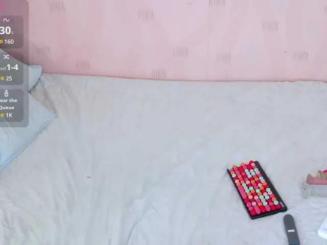 Offline Hotlatinateacher on BongaCams