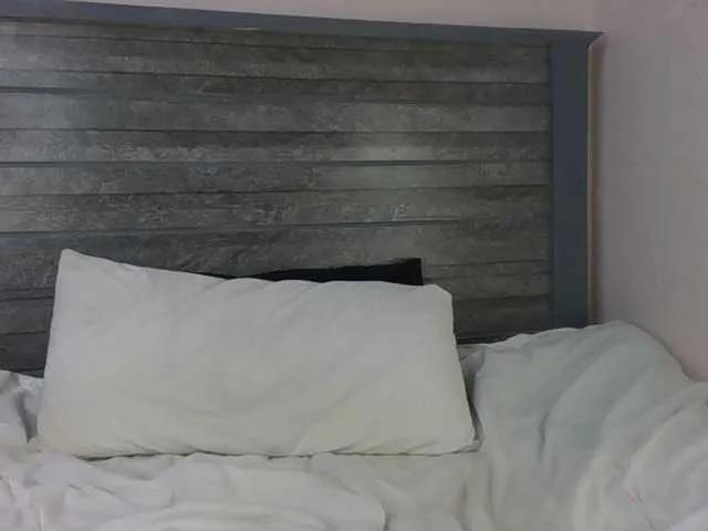 Hottierue8 on BongaCams