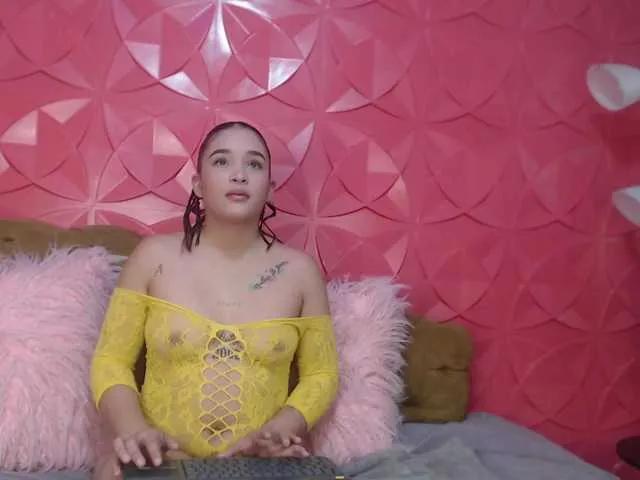 Offline IsaWilliams on BongaCams