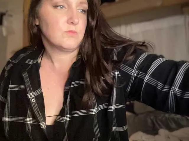 Offline JustTrudy on BongaCams