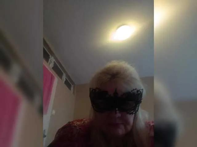 Offline KASANDRABOLOSHKA on BongaCams