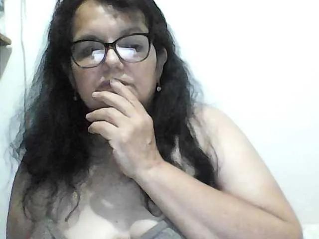 kassandra02 on BongaCams 