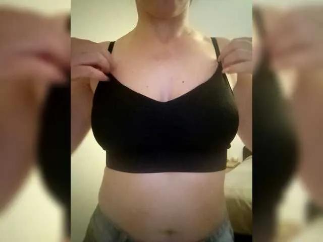 Ledi-DiEmma on BongaCams