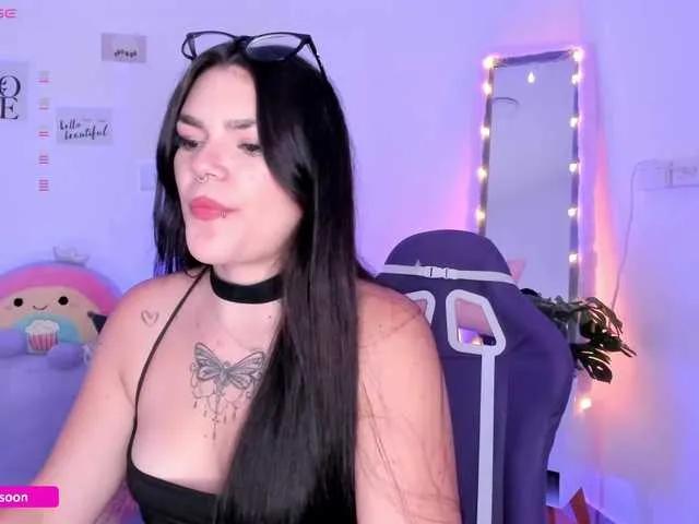 LiaTomson on BongaCams