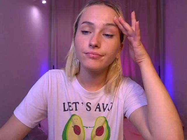 LilElfie on BongaCams 