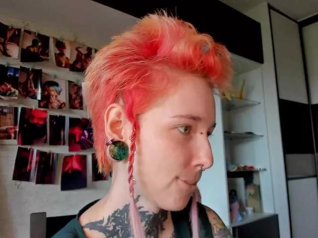 Offline LittleSpaceMouse- on BongaCams