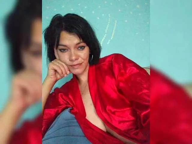 Lois-Lorrie on BongaCams