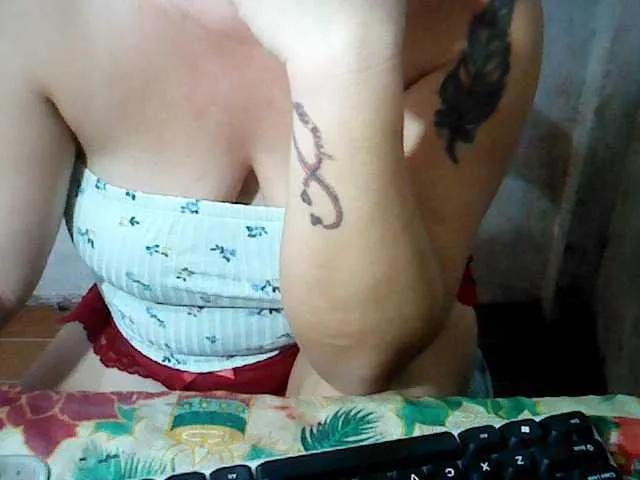 lovelylovelybabexx on BongaCams