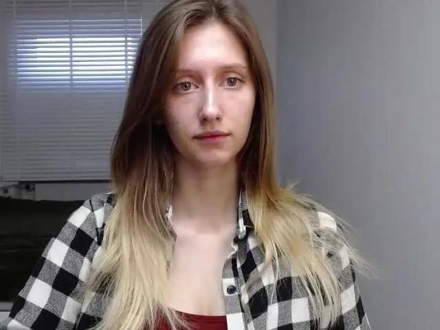 Offline LUNAdream on BongaCams