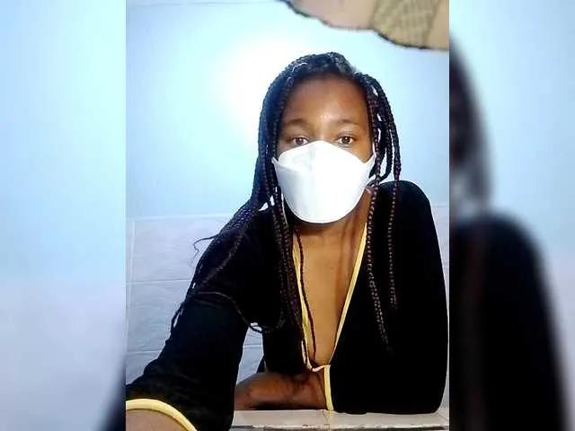 Offline LynnNanny on BongaCams