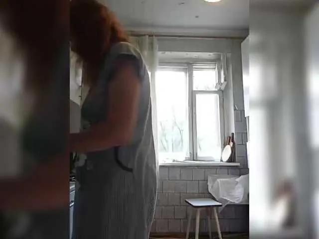 Madam-oss on BongaCams 