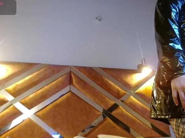 madame-ibby on BongaCams 