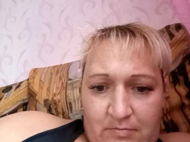 Offline Malyska34 on BongaCams