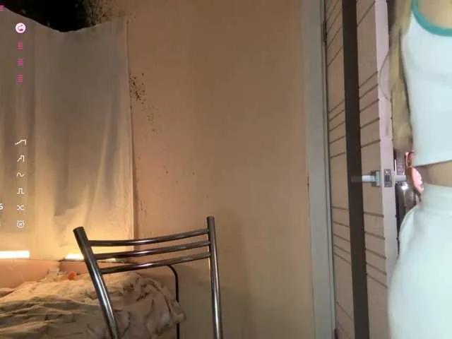 Offline MargueritaMusto on BongaCams